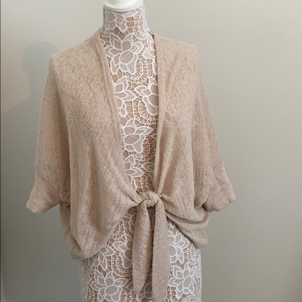 Shawl coverlet